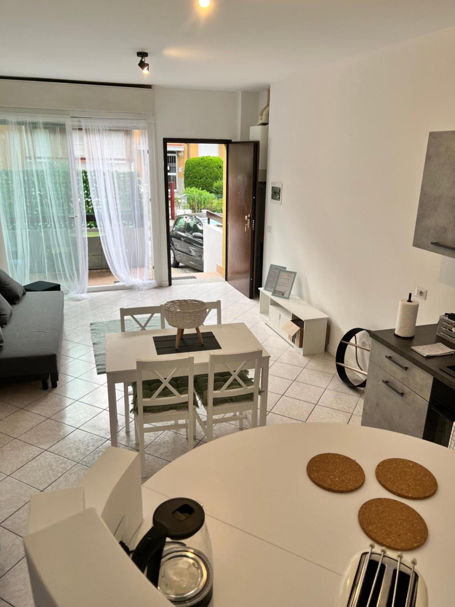 Jacam Home Free Parking Como Albese Con Cassano 外观 照片